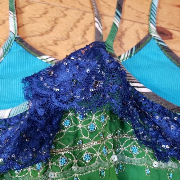 🔹️NWT Free People Green & Turquoise Silk & Sequin Sleeveless Top Size 2 - Picture 7 of 14
